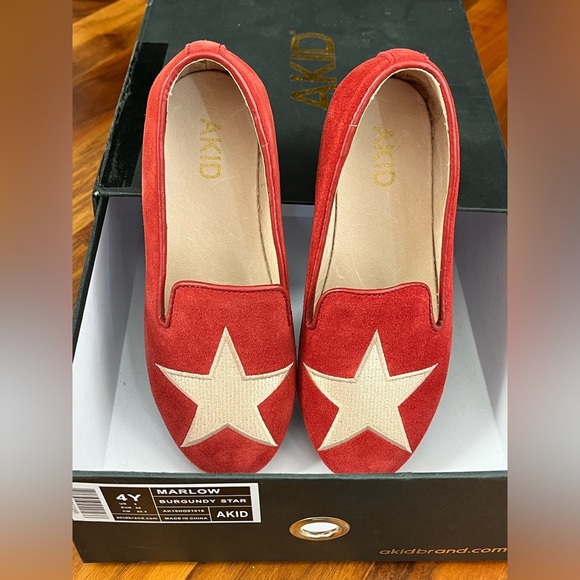Akid BNIB Marlow Star loafer, NEW - Picture 1 of 14